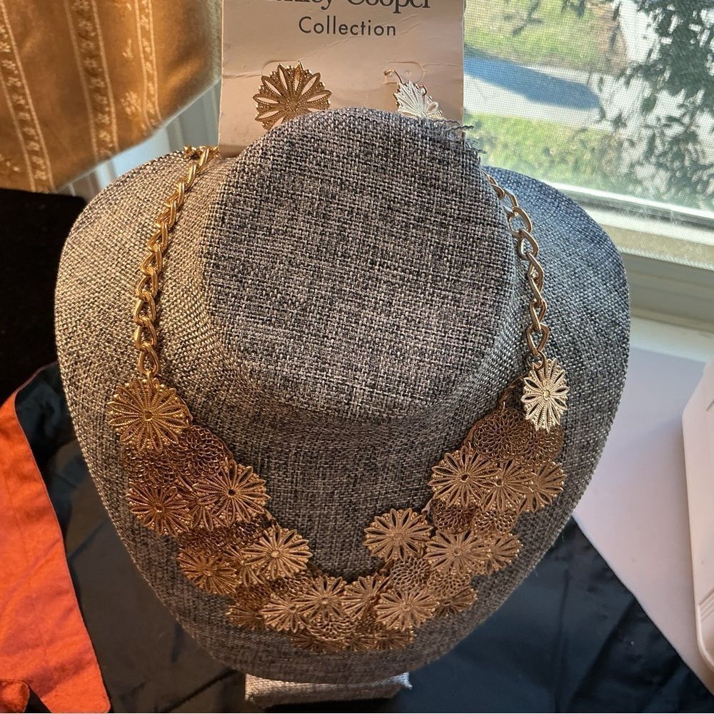 Ashley Cooper Gold Floral Necklace & Earrings Set - Picture 3 of 8